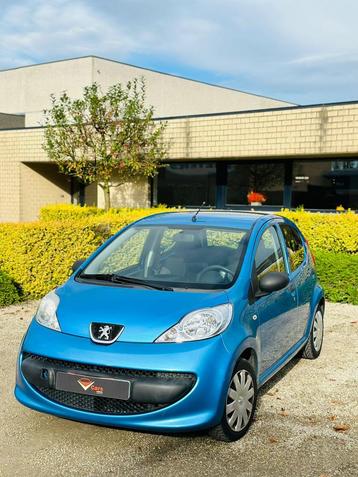 Peugeot 107 benzine PROPERE STAAT+ keuring vvk en garantie, Bedrijf, Handgeschakeld, Radio, Euro 4