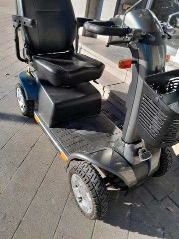 Cyclone scootmobiel pmr elektrische rolstoel  beschikbaar voor biedingen