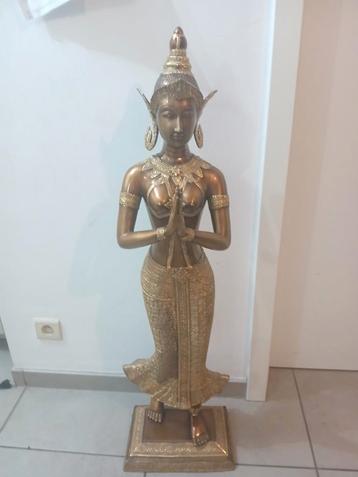 BELLE STATUE THAÏLANDAISE EN BRONZE 117 CM 17 KG, Enlèvement ou Envoi, Bronze
