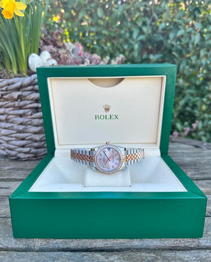 Rolex Datejust Lady « Two Tone », Bijoux, Sacs & Beauté, Montres | Femmes, Neuf, Rolex, Argent, Or, Enlèvement ou Envoi