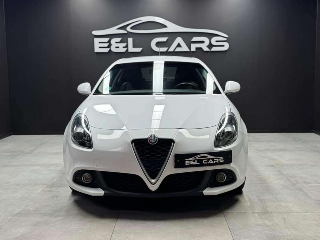 Alfa Romeo Giulietta Giulietta 1.6 JTDm *12 mois de garantie, Autos, Alfa Romeo, Cuir, Achat, Boîte manuelle, Noir