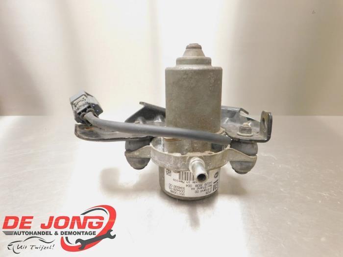 Pompe à vide assistant de freinage d'un Opel Mokka, Autos : Pièces & Accessoires, Freins & Transmission, Opel, Utilisé, 3 mois de garantie