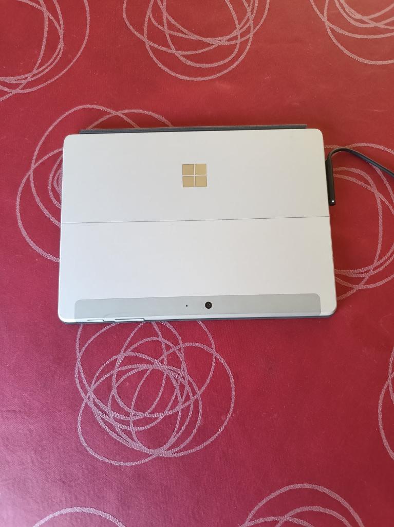 Mini laptop Surface Go, Computers en Software, Windows Laptops, Zo goed als nieuw, 11 inch, SSD, Minder dan 2 Ghz, 8 GB, Qwerty