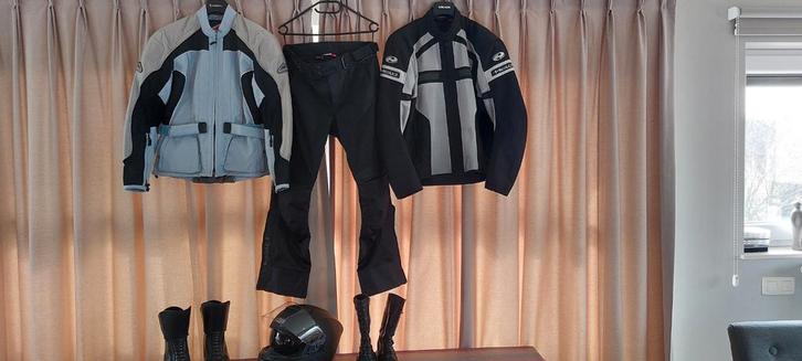 vêtements - casque-bottes, Motos, Vêtements | Vêtements de moto, Autres types, Femmes, Hommes, Seconde main, Enlèvement