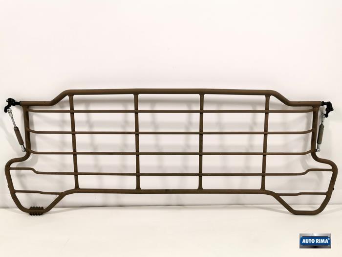 Grille pare-chien d'un Volvo XC70, Autos : Pièces & Accessoires, Carrosserie & Tôlerie, Volvo, Utilisé, 3 mois de garantie, Enlèvement ou Envoi