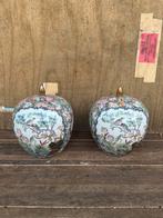 Paar potten met deksel van Aziatisch porselein, Antiek en Kunst, Ophalen