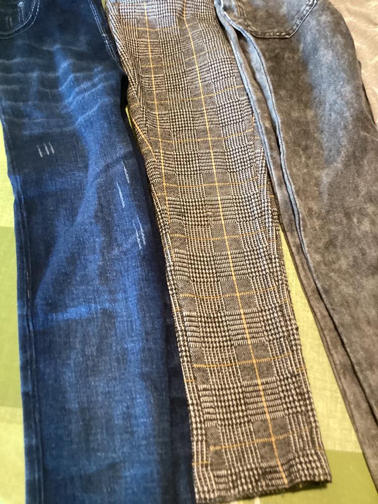 4 pantalons pour filles, taille 116, Enlèvement