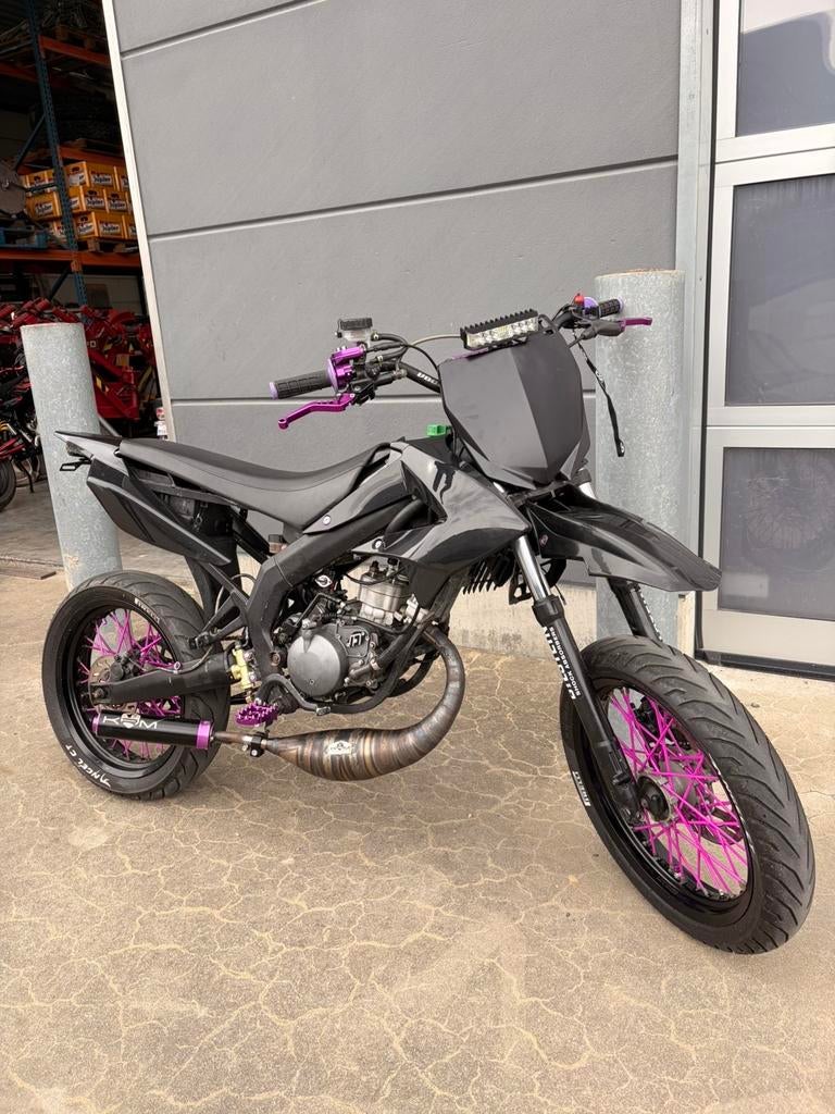 Brommer derbi, Fietsen en Brommers, Brommers | Derbi, Ophalen, 6 versnellingen, 77 cc, Klasse B (45 km/u)