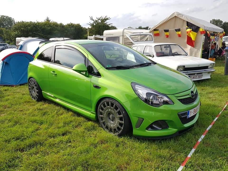 Opel Corsa D OPC Nürburgring edition, Auto's, Opel, Voorwielaandrijving, USB, Zwart, 4 cilinders