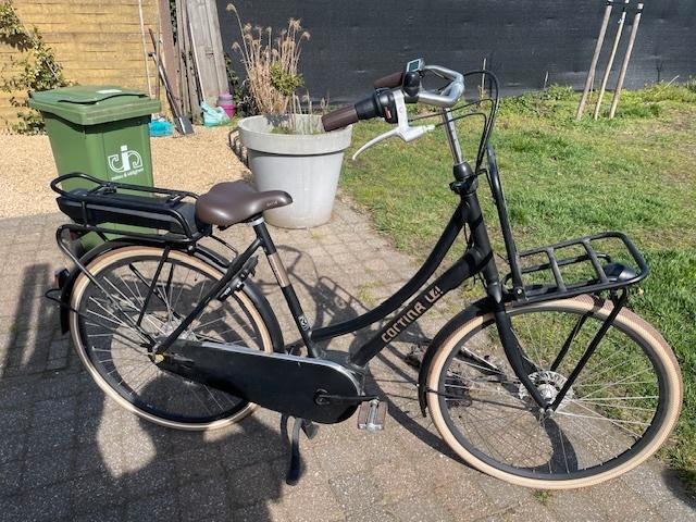Cortina E U4 met bosch middenmotor. 2000 km  mt57, Fietsen en Brommers, Elektrische fietsen, Zo goed als nieuw, Cortina, 47 tot 51 cm