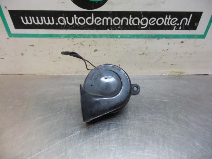 Klaxon d'un Mercedes CLK (CLK 97-), Autos : Pièces & Accessoires, Électronique & Câbles, Mercedes-Benz, Utilisé, Enlèvement ou Envoi