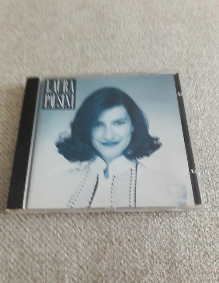 CD Laura Pausini, Enlèvement ou Envoi