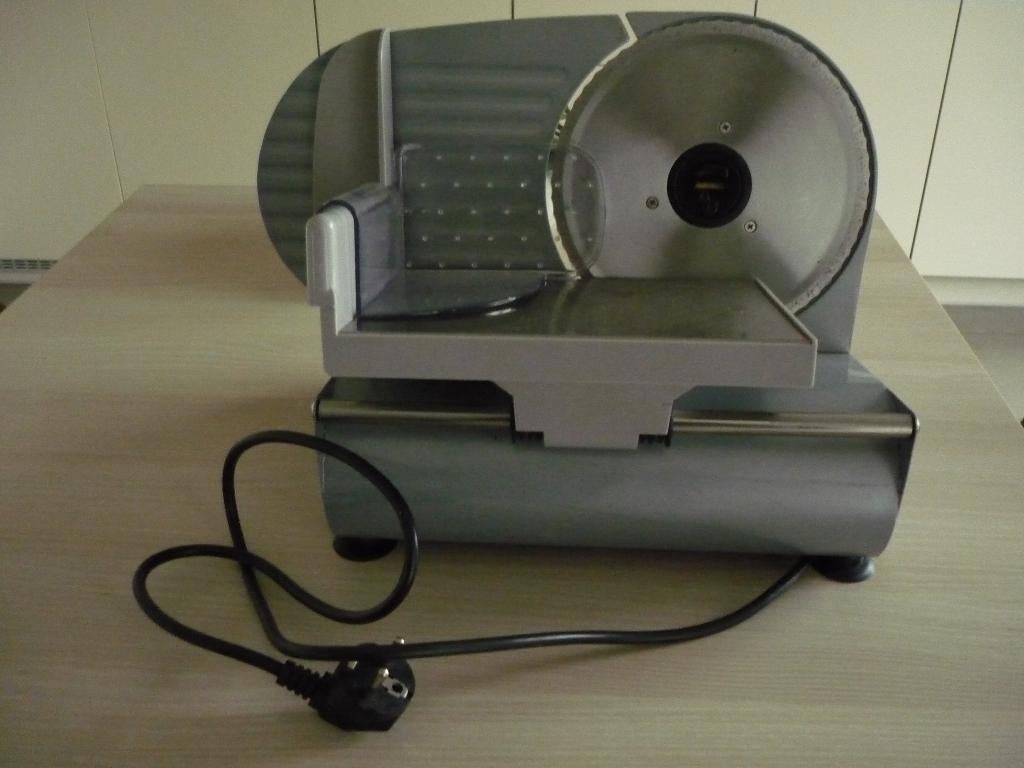 PRIMO SNIJMACHINE, Elektronische apparatuur, Broodbakmachines, Ophalen, Zo goed als nieuw, Zonder timer