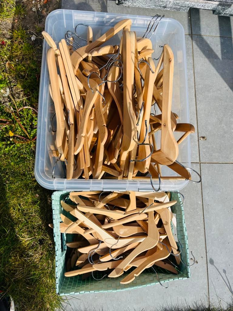 Houten kleerhanger voor kinderen en paar gewone, Kinderen en Baby's, Kinderkamer | Inrichting en Decoratie, Ophalen