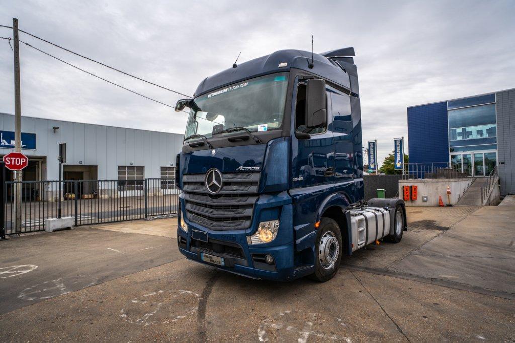 Mercedes-Benz ACTROS 1846 LS (bj 2017), Auto's, Vrachtwagens, Automaat, Achterwielaandrijving, Euro 6, Blauw