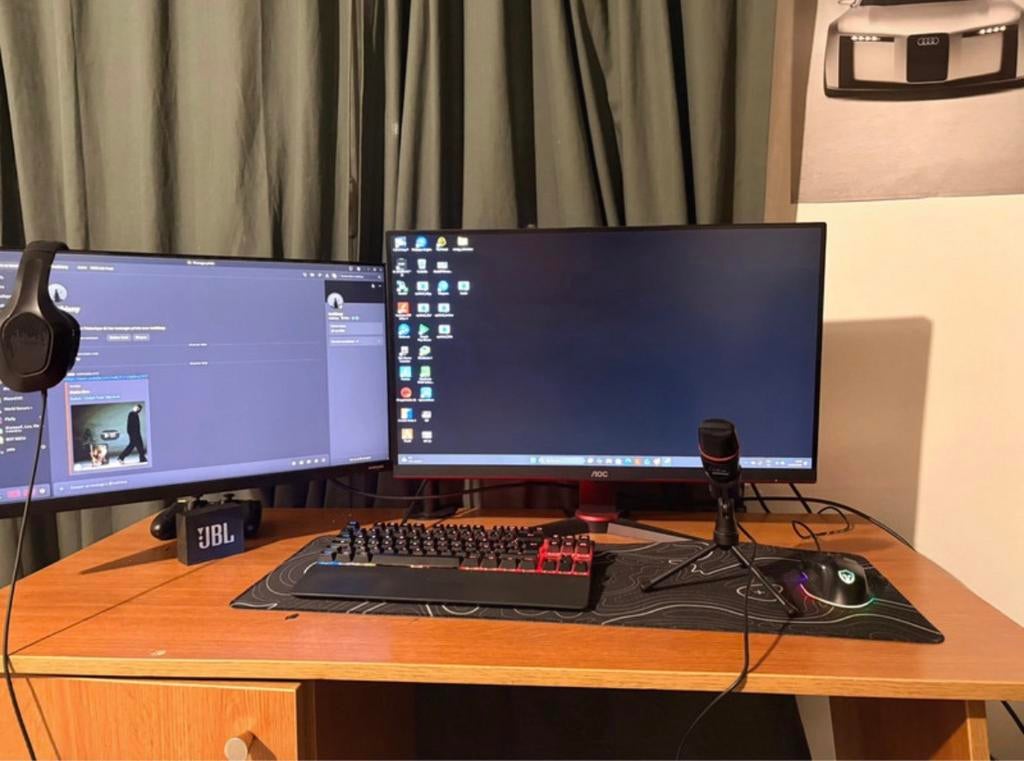 Pc gamer, Computers en Software, Monitoren, Ophalen, Zo goed als nieuw