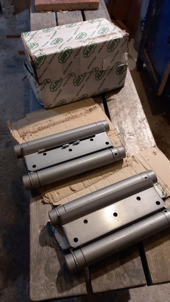 charnière á boucle à double effet, Bricolage & Construction, Quincaillerie & Fixations, Enlèvement