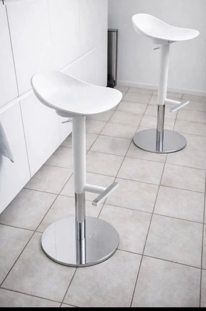 Moderne vestelbare barkrukken - set van 6, Ophalen, Zo goed als nieuw