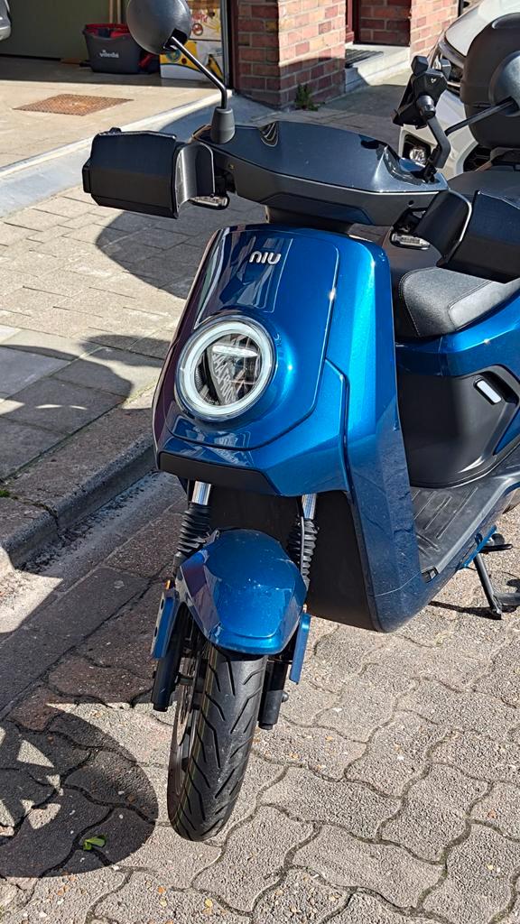 Niu mqi gt 45km/h klasse B, Vélos & Vélomoteurs, Scooters | Marques Autre, Comme neuf, Classe B (45 km/h), Électrique, Enlèvement