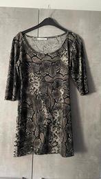 ROBE  neuve courte QUINZE HEURES PARS TRENTE brun M, Vêtements | Femmes, Robes, Neuf, Enlèvement ou Envoi, Au-dessus du genou