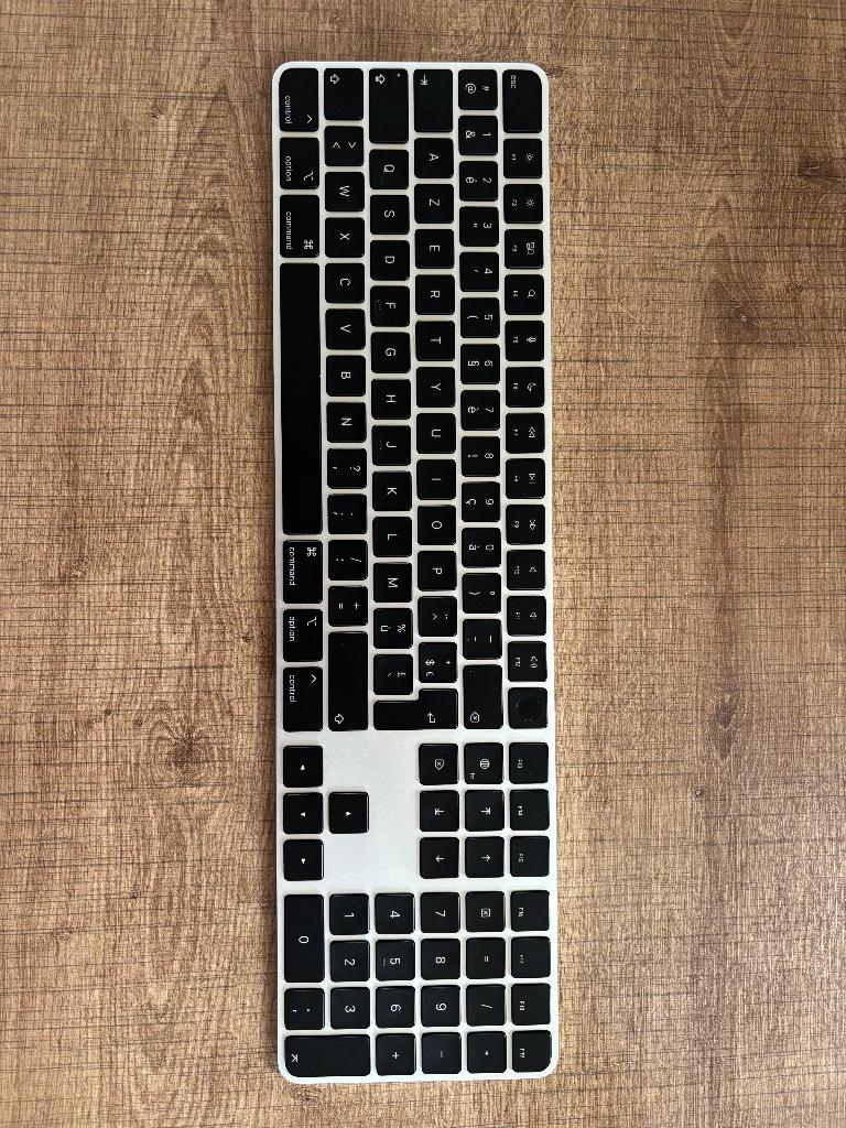 Apple Magic Keyboard, numeriek toetsenblok + Touch ID AZERTY, Neuf, Azerty, Enlèvement, Apple