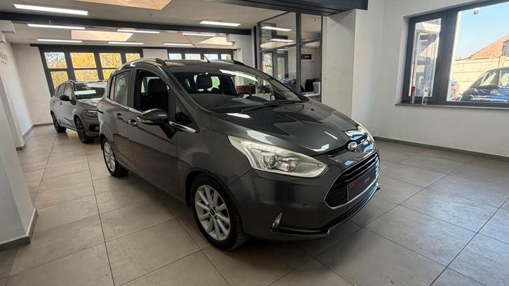 Ford B Max 1.0 essence titanuim 12 moi de garantie, Auto's, Ford, Bedrijf, Te koop, B-Max, Lederen bekleding, Benzine, Euro 5
