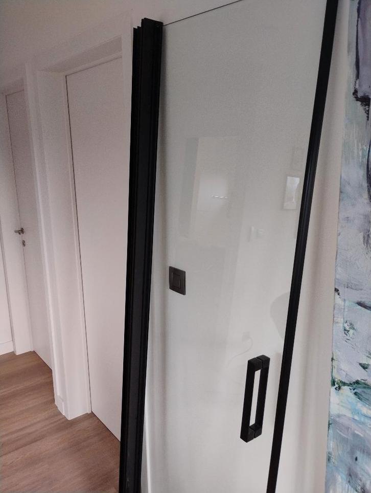 Porte de douche noire mate 70cm, Bricolage & Construction, Sanitaire, Comme neuf, Douche, Verre, Enlèvement