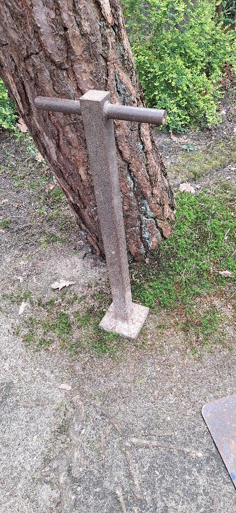 grondstamper,afhalen met gepast geld in Mortsel Wuustwezel, Ophalen, Gebruikt