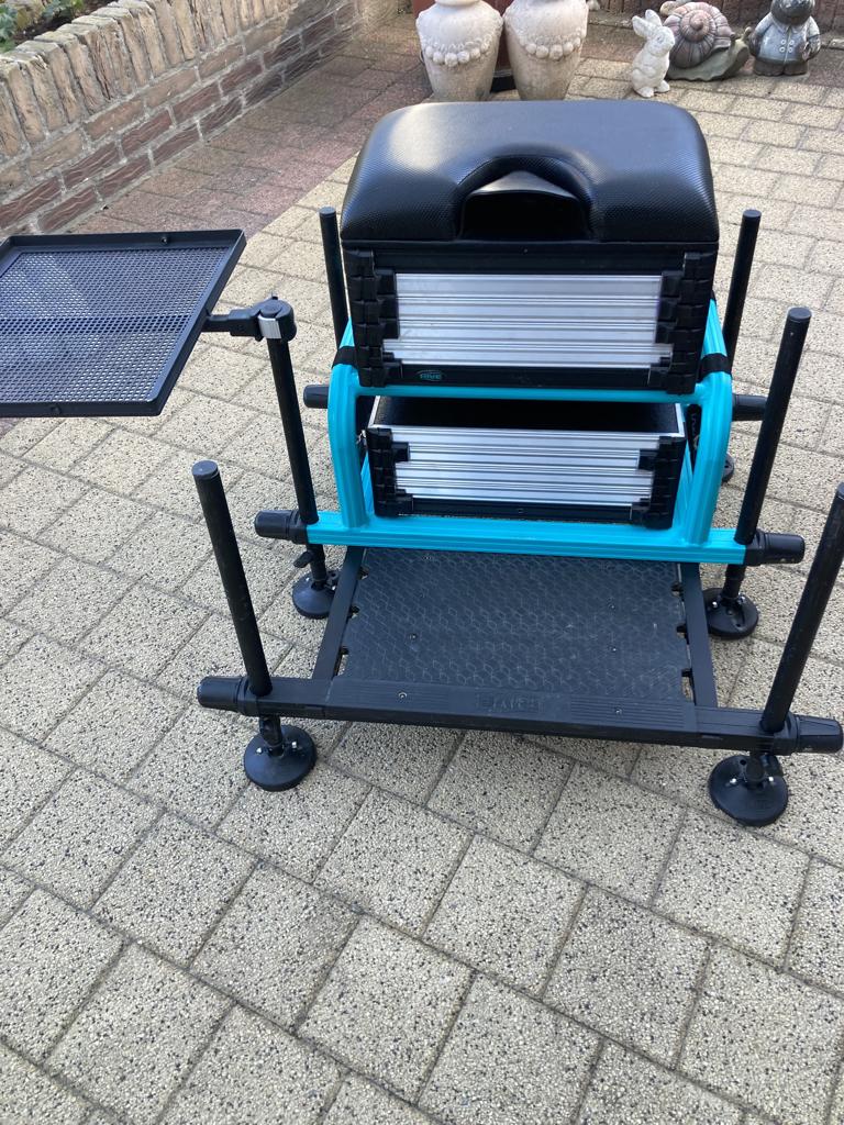 Te Koop Mooie RIVE Viskist 25 mm poten zo goed als nieuw, Ophalen, Zo goed als nieuw