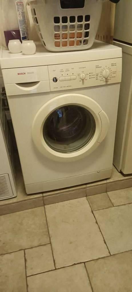 Bosch wasmachine, Electroménager, Lave-linge, Utilisé, Chargeur frontal, 6 à 8 kg, 85 à 90 cm, 1200 à 1600 tours, Classe énergétique A ou plus économe