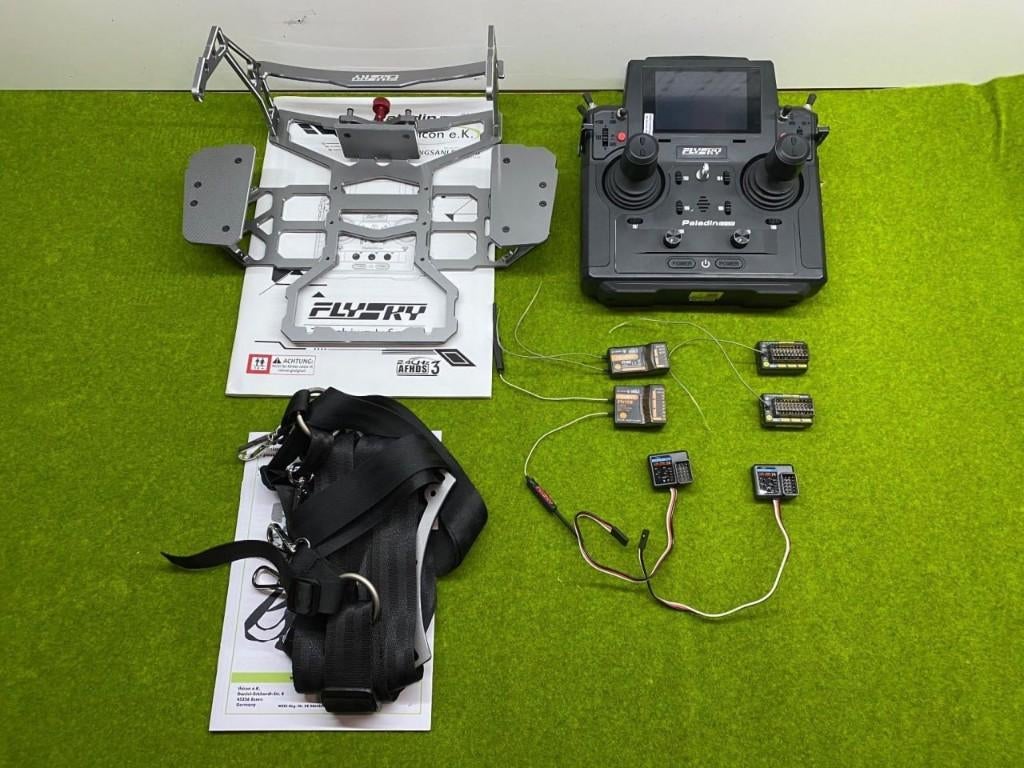 FlySky Paladin EV Lite zender (18 kanalen) + 6 ontvangers, Envoi, Comme neuf, Électro, RTF (Ready to Fly)