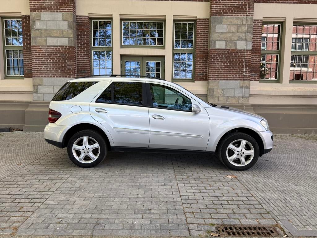 ✅ Mercedes ML280cdi V6 4x4 Automaat Schuifdak Propere staat, Auto's, Mercedes-Benz, Particulier, M-Klasse, 4x4, Diesel, SUV of Terreinwagen