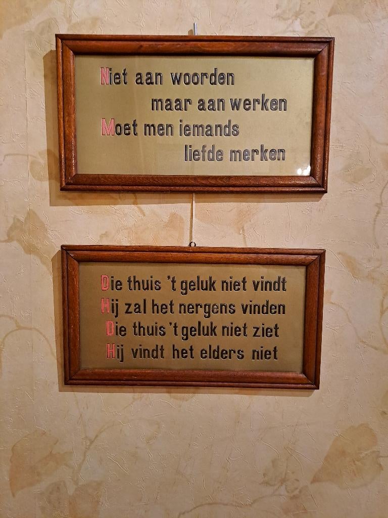 Vlaamse gezegden in houten kader jaren 1940, Enlèvement, Comme neuf