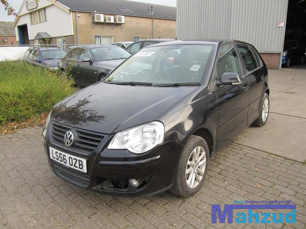 POLO 9N2 GRIJS INTERIEUR 5 DEURS COMPLEET, Volkswagen, Volkswagen AG, Vw@volkswagen.de, Utilisé