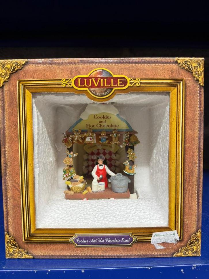 LuVille Collectables Cookies and Hot Chocolate Stand(600391), Diversen, Kerst, Zo goed als nieuw, Ophalen of Verzenden