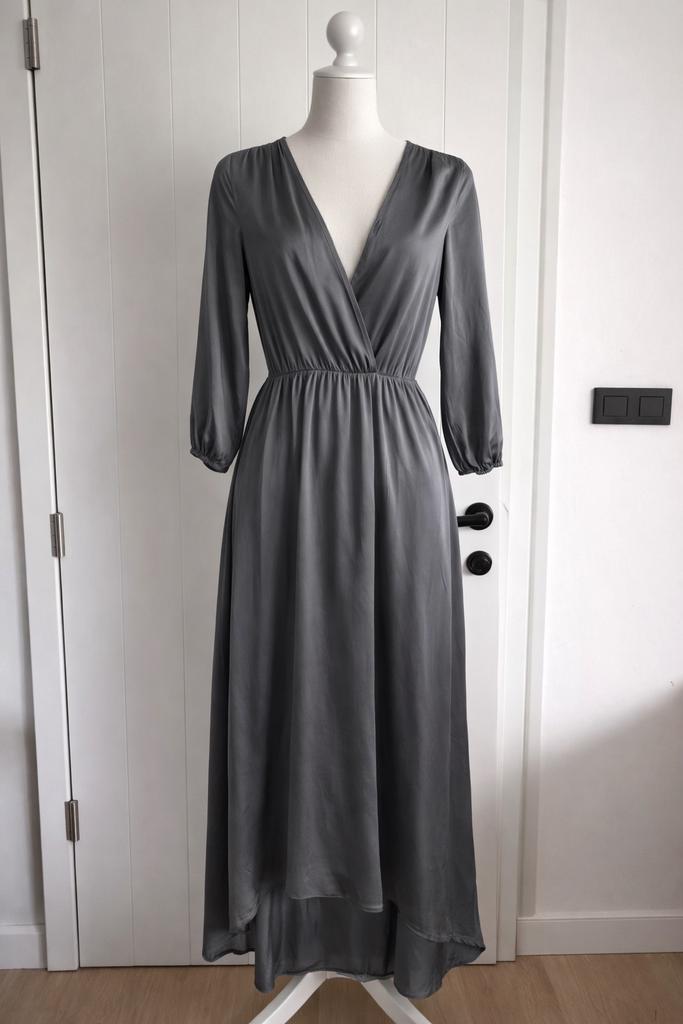 Grijze jurk maat M, Kleding | Dames, Ophalen, Gedragen, Maat 38/40 (M)