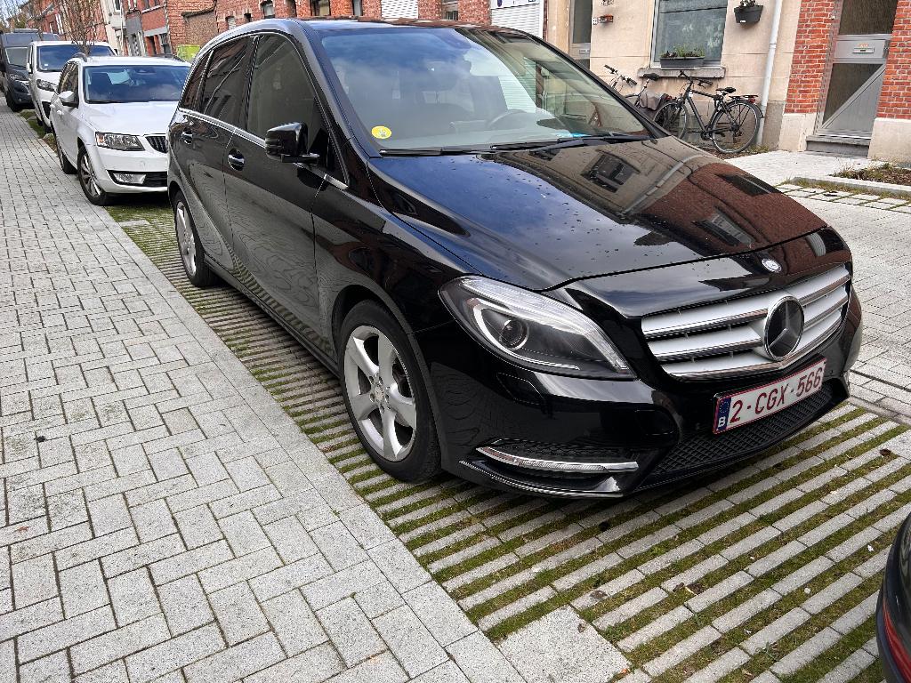 Mercedes B180 cdi, Autos, Achat, Boîte manuelle, Noir, Particulier