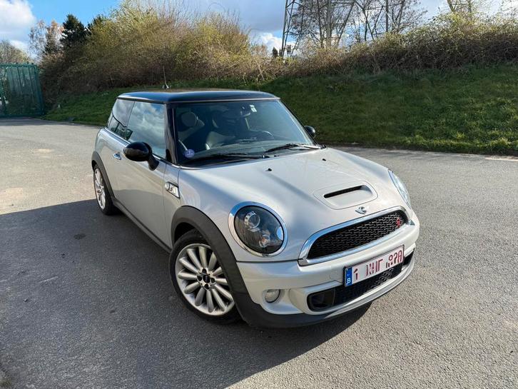 Mini cooper S R56, Autos, Mini, Particulier, Cooper, ABS, Airbags, Air conditionné, Bluetooth, Ordinateur de bord, Verrouillage central