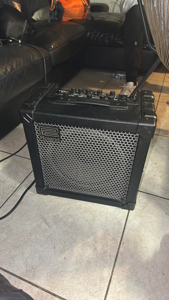 Cube 30 gitaar speaker zeer goede staat prijs bespreekpaar, Muziek en Instrumenten, Ophalen of Verzenden, Zo goed als nieuw, Gitaar