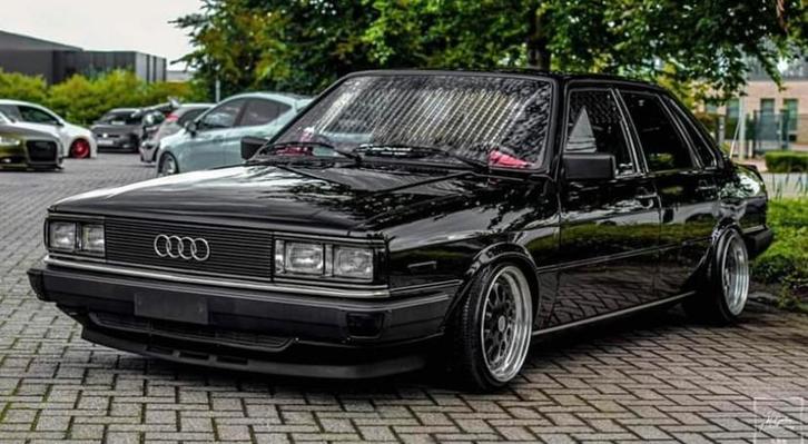 Audi 80 b2, Auto's, Audi, Particulier, Benzine, Berline, 4 deurs, Handgeschakeld, Zwart, Bruin, Kunstmatig leder, Voorwielaandrijving