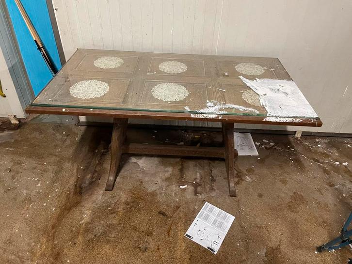 Gratis tafel met glazen blad – zelf ophalen, Huis en Inrichting, Tafels | Salontafels, Gebruikt, Glas, Ophalen