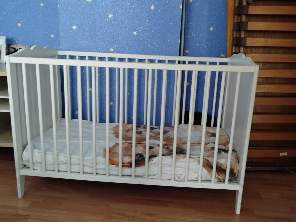 Kinderbedje weinig gebruikt, Kinderen en Baby's, Ophalen, Zo goed als nieuw