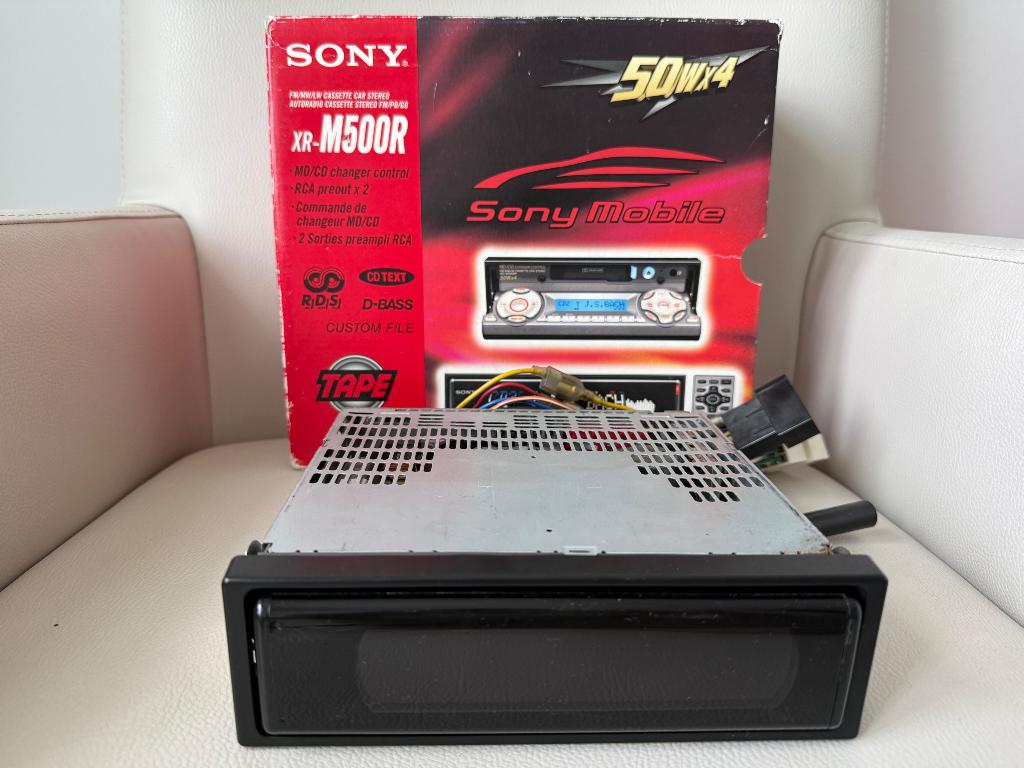 Sony xr m500r high end vintage autofadio 4x50 watt, Auto diversen, Autoradio's, Zo goed als nieuw, Ophalen of Verzenden