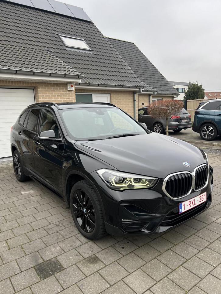Bmw X1 x-line 16d full black, Autos, BMW, Particulier, X1, ABS, Régulateur de distance, Airbags, Apple Carplay, Climatisation automatique