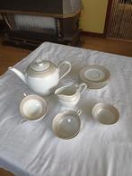 Théière ou cafetière en porcelaine, Antiquités & Art, Enlèvement ou Envoi