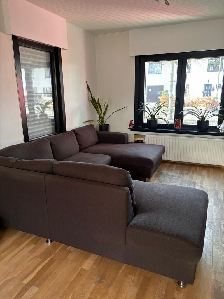 Bankstel met longchaise en 2 grote opbergvakken.

Chocolade, Ophalen