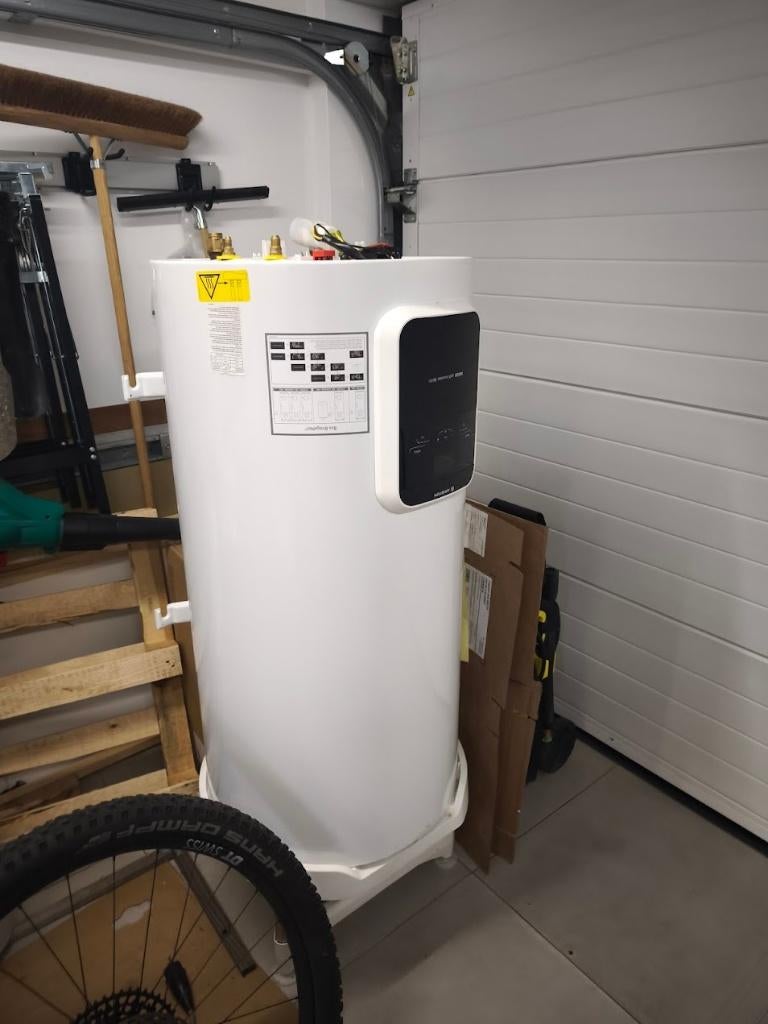 Warmtepompboiler 150L Ariston Nuos Split Inverter defect, Ophalen, Gebruikt, 100 liter of meer, Boiler