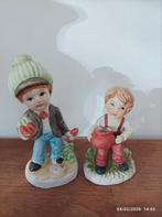 2 figurines en biscuit, Enlèvement