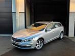 V60 Facelift 2.0D 150PK Euro 6b Volvo Onderhouden + Garantie, Auto's, Volvo, Voorwielaandrijving, Electronic Stability Program (ESP)