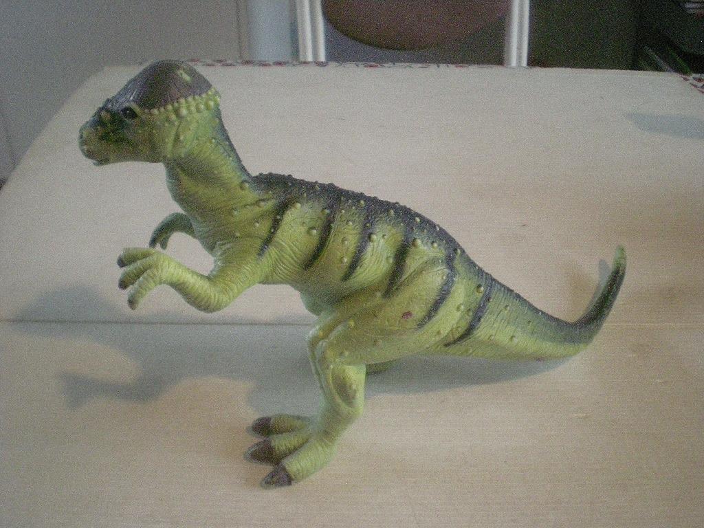 harde dino, 30 cm, Enlèvement ou Envoi, Comme neuf